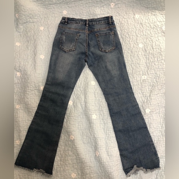 Stretchable Jeans - Picture 2 of 8